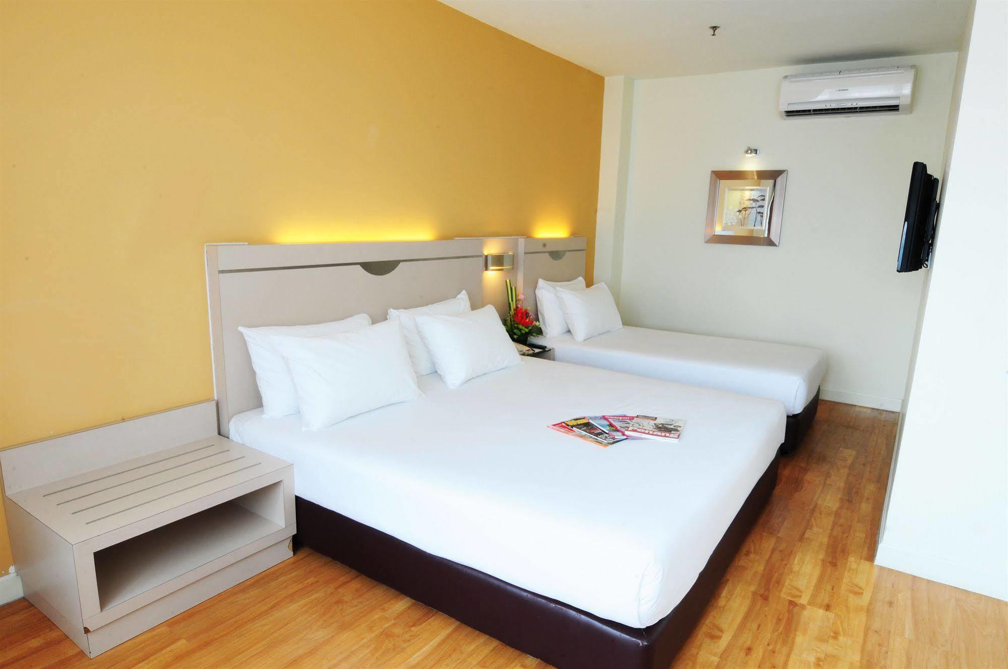 Hotel Sentral Georgetown @ City Centre Buitenkant foto